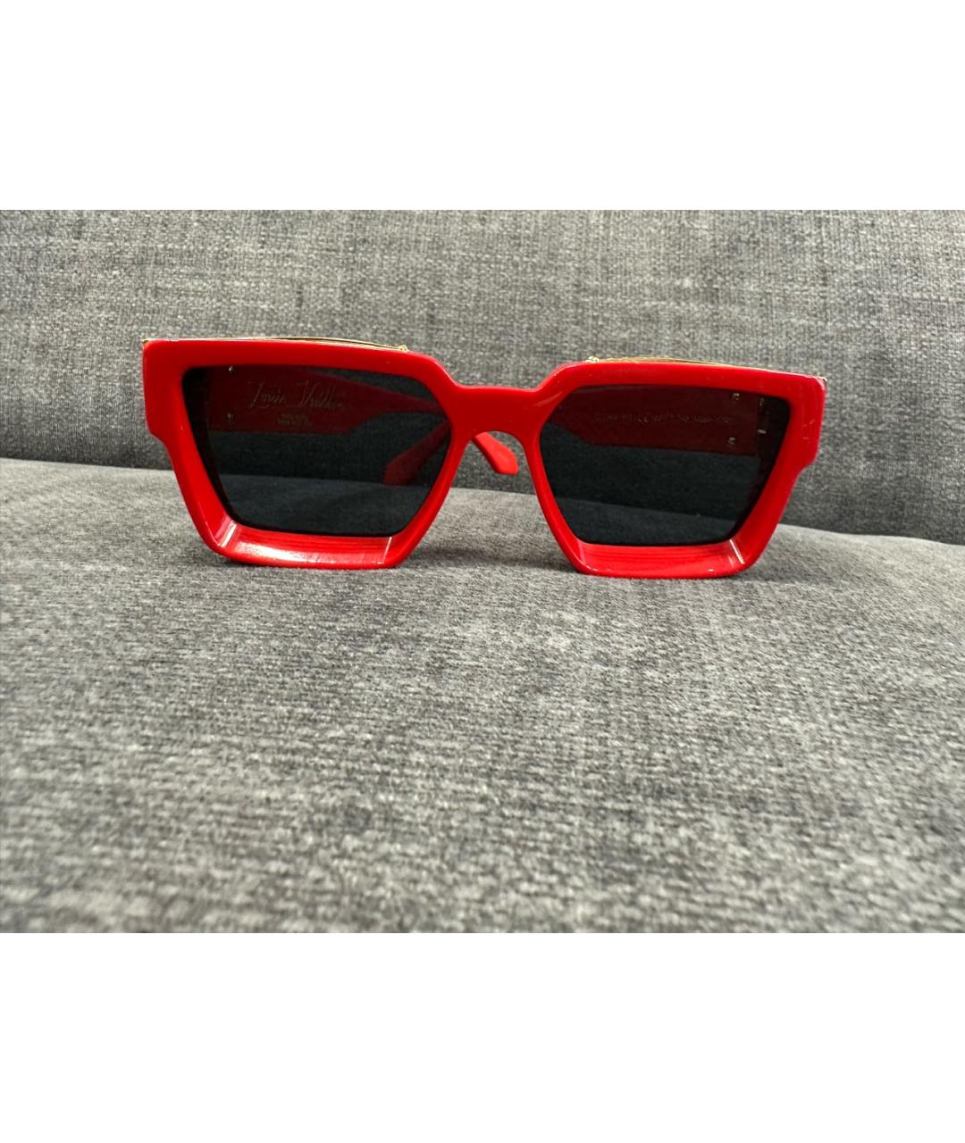 LOUIS VUITTON PRE-OWNED Красные пластиковые солнцезащитные очки, фото 9