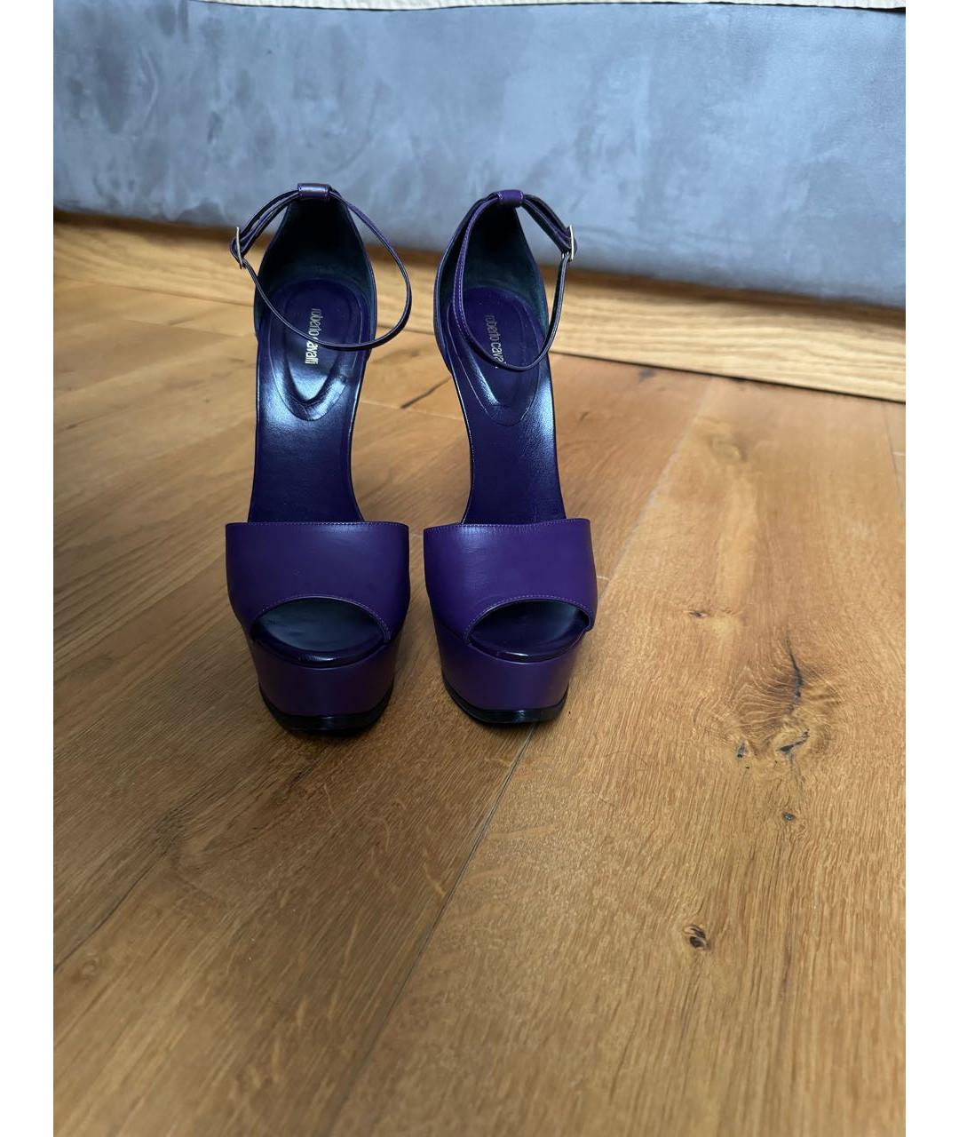 ROBERTO CAVALLI Фиолетовые кожаные босоножки, фото 2
