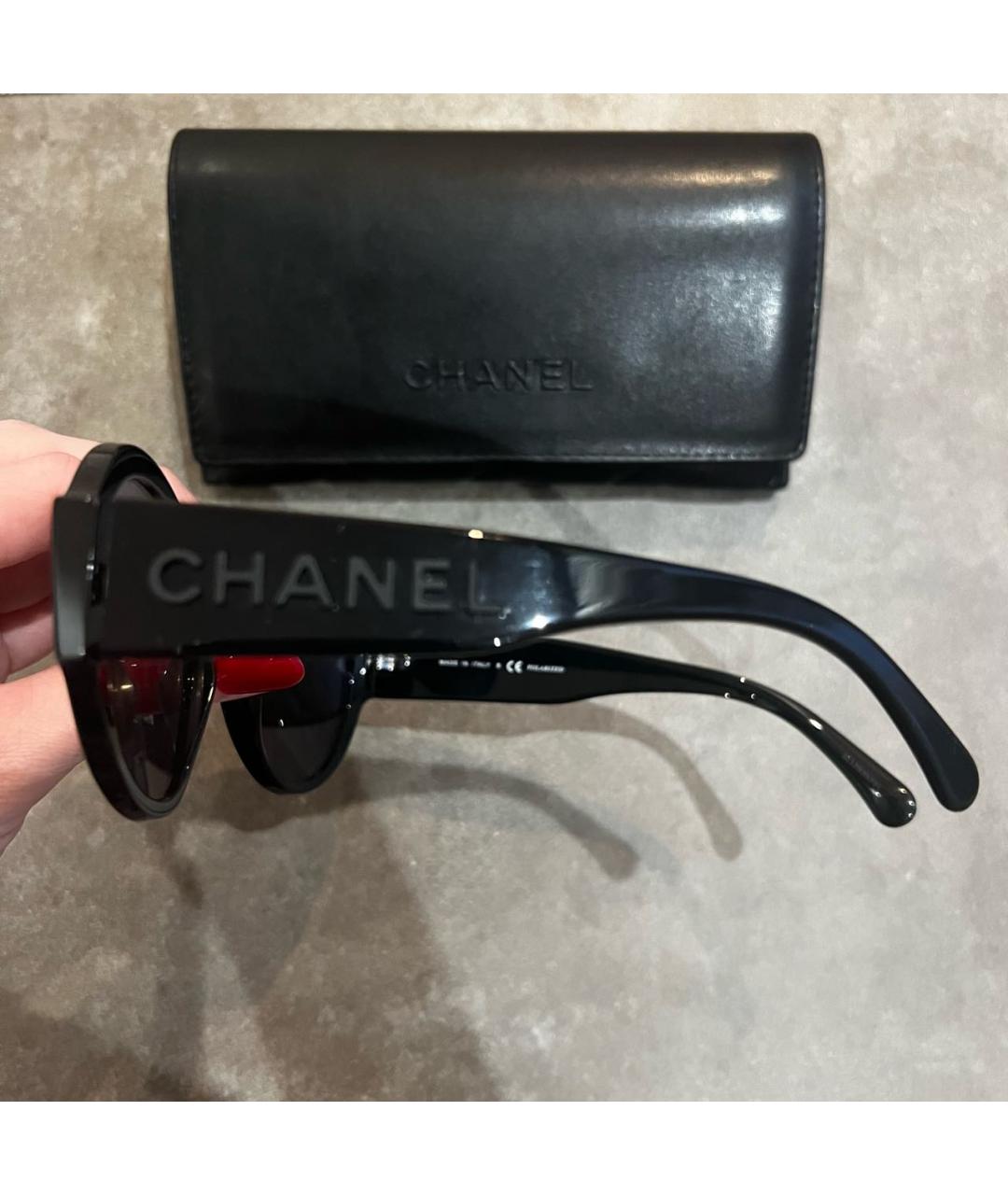 CHANEL PRE-OWNED Черные пластиковые солнцезащитные очки, фото 2