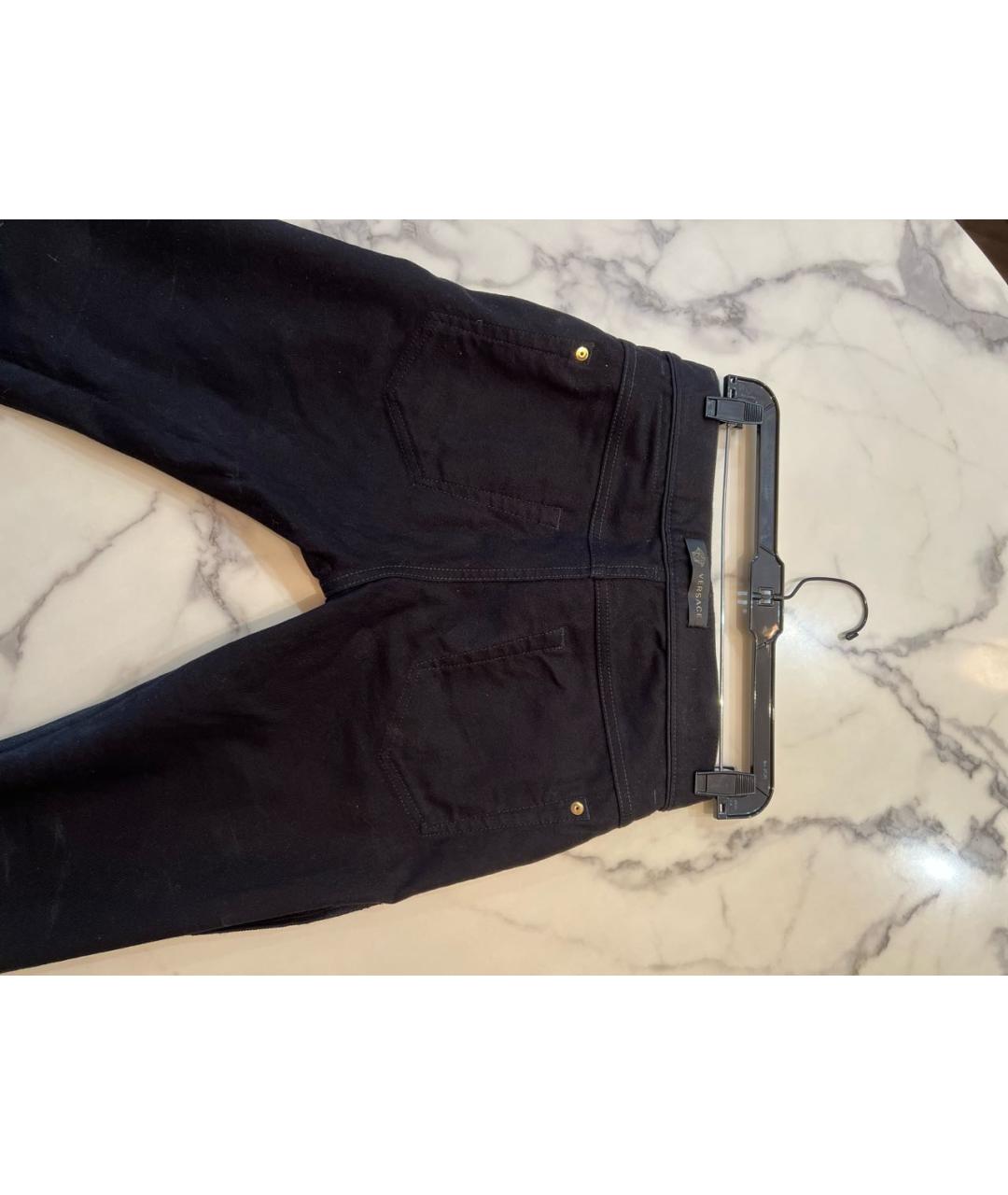VERSACE Черные хлопко-полиэстеровые джинсы скинни, фото 3