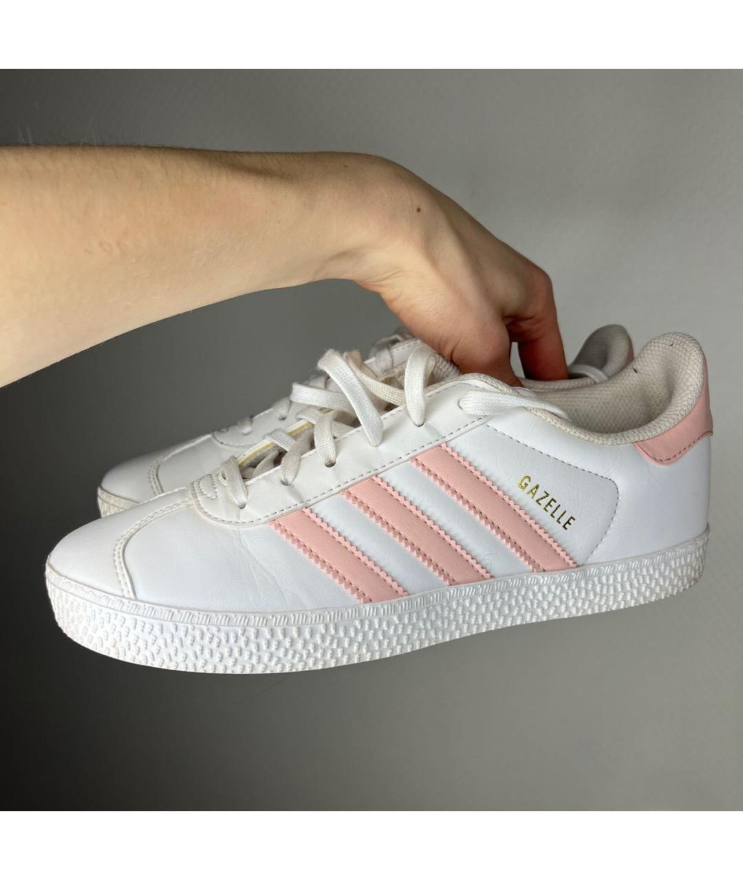 Adidas gazelle white pink stripes on sale