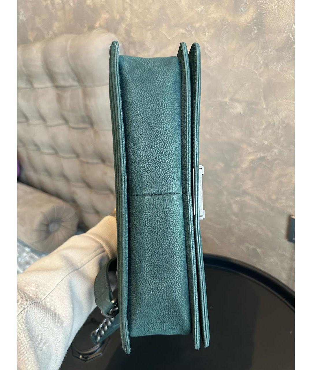CHANEL PRE-OWNED Зеленая замшевая сумка через плечо, фото 5