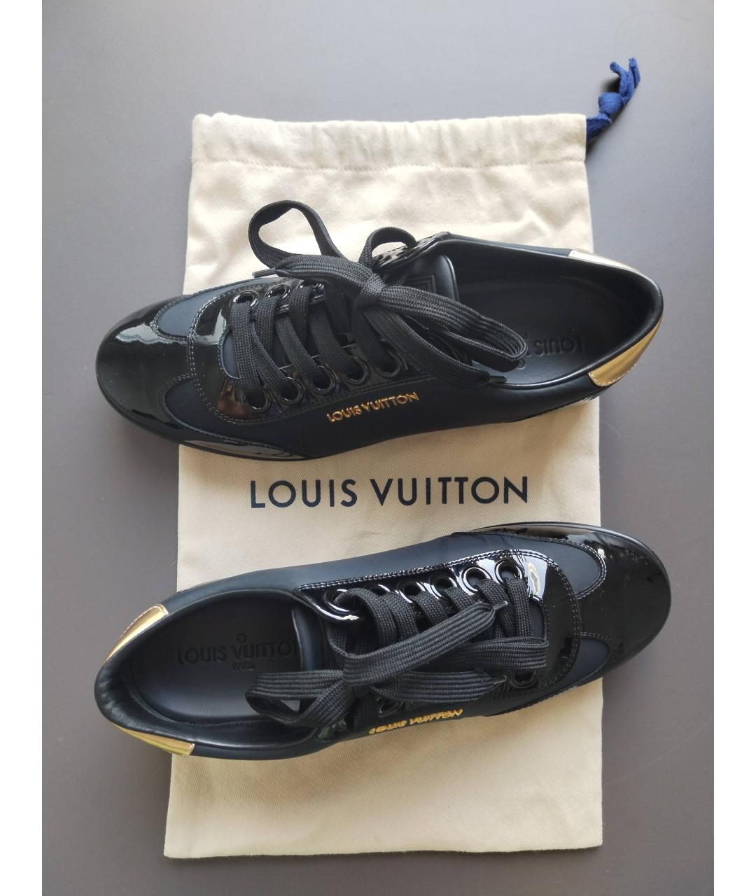 LOUIS VUITTON PRE-OWNED Черные кеды из лакированной кожи, фото 4