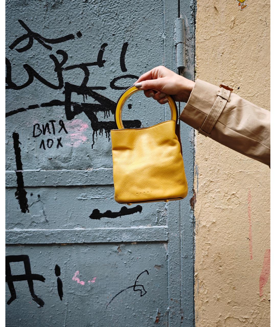 MARNI Желтая кожаная сумка с короткими ручками, фото 7
