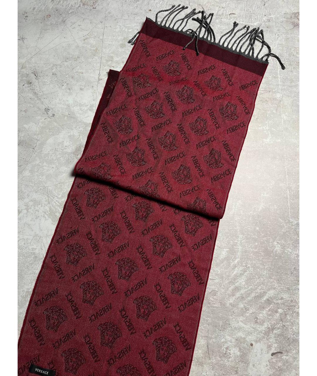 VERSACE Бордовый шерстяной шарф, фото 3