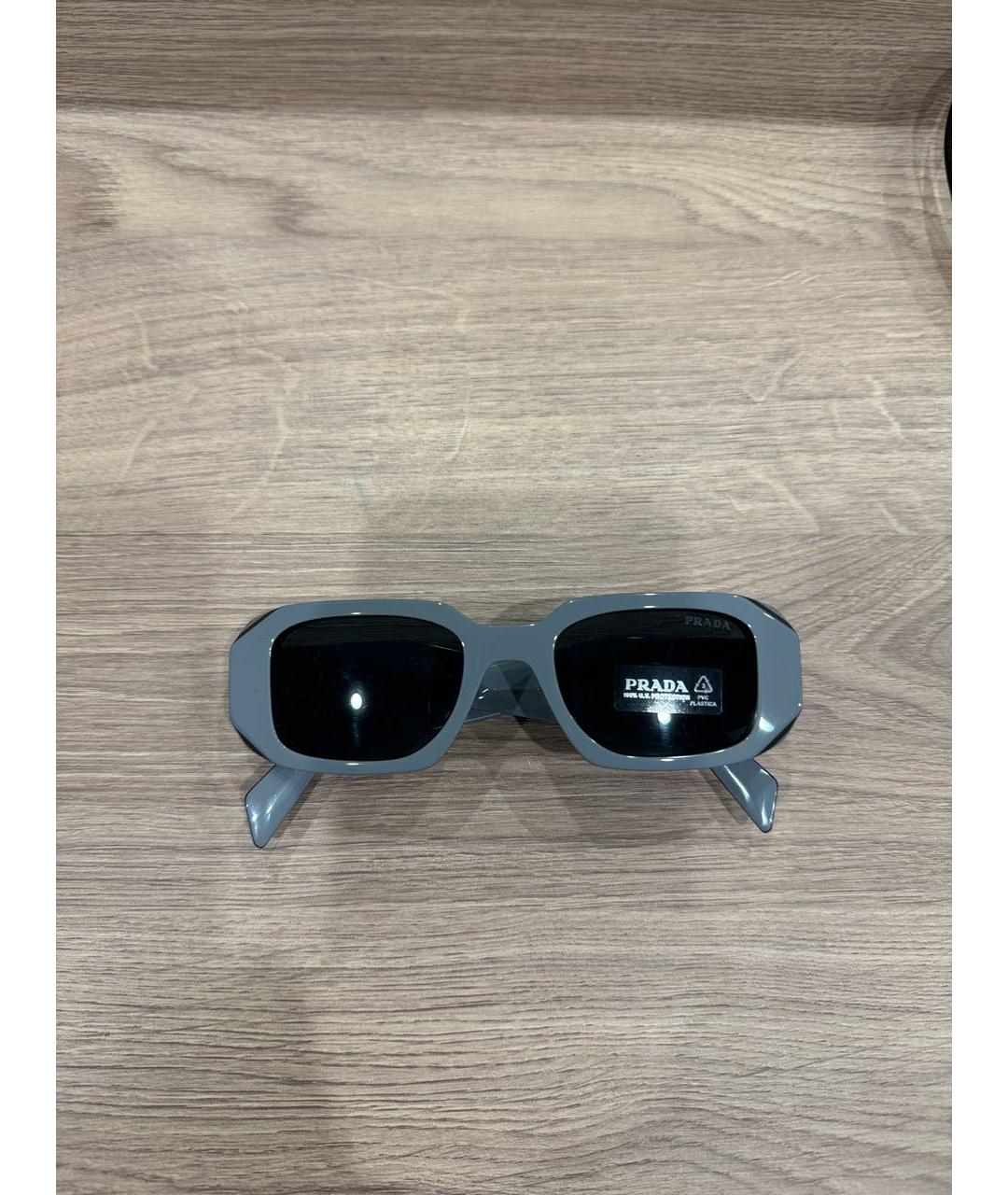 PRADA Серые пластиковые солнцезащитные очки, фото 5