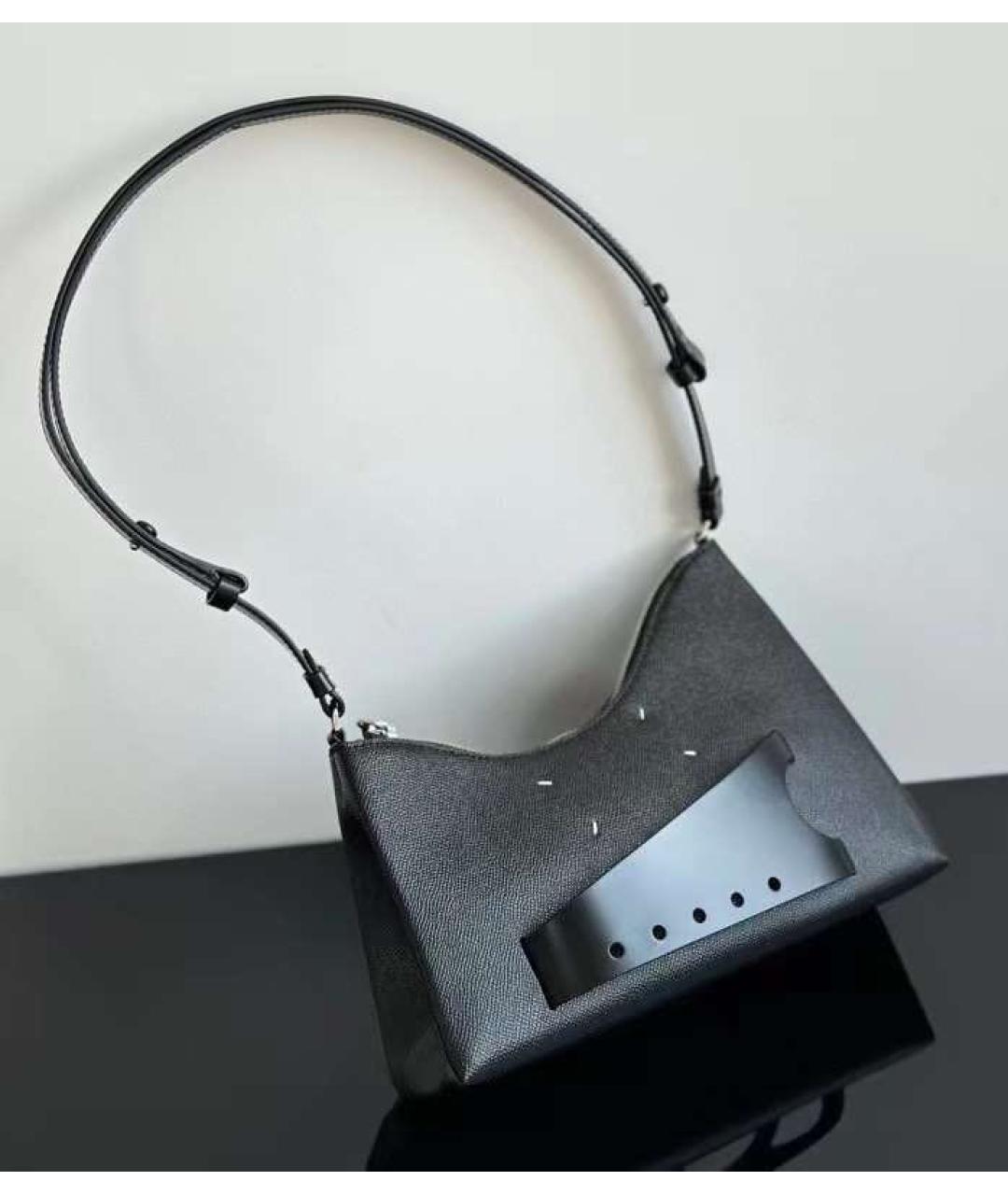 MAISON MARGIELA Черная кожаная сумка с короткими ручками, фото 3