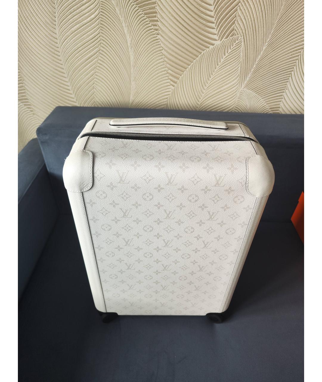LOUIS VUITTON PRE-OWNED Белый кожаный чемодан, фото 5