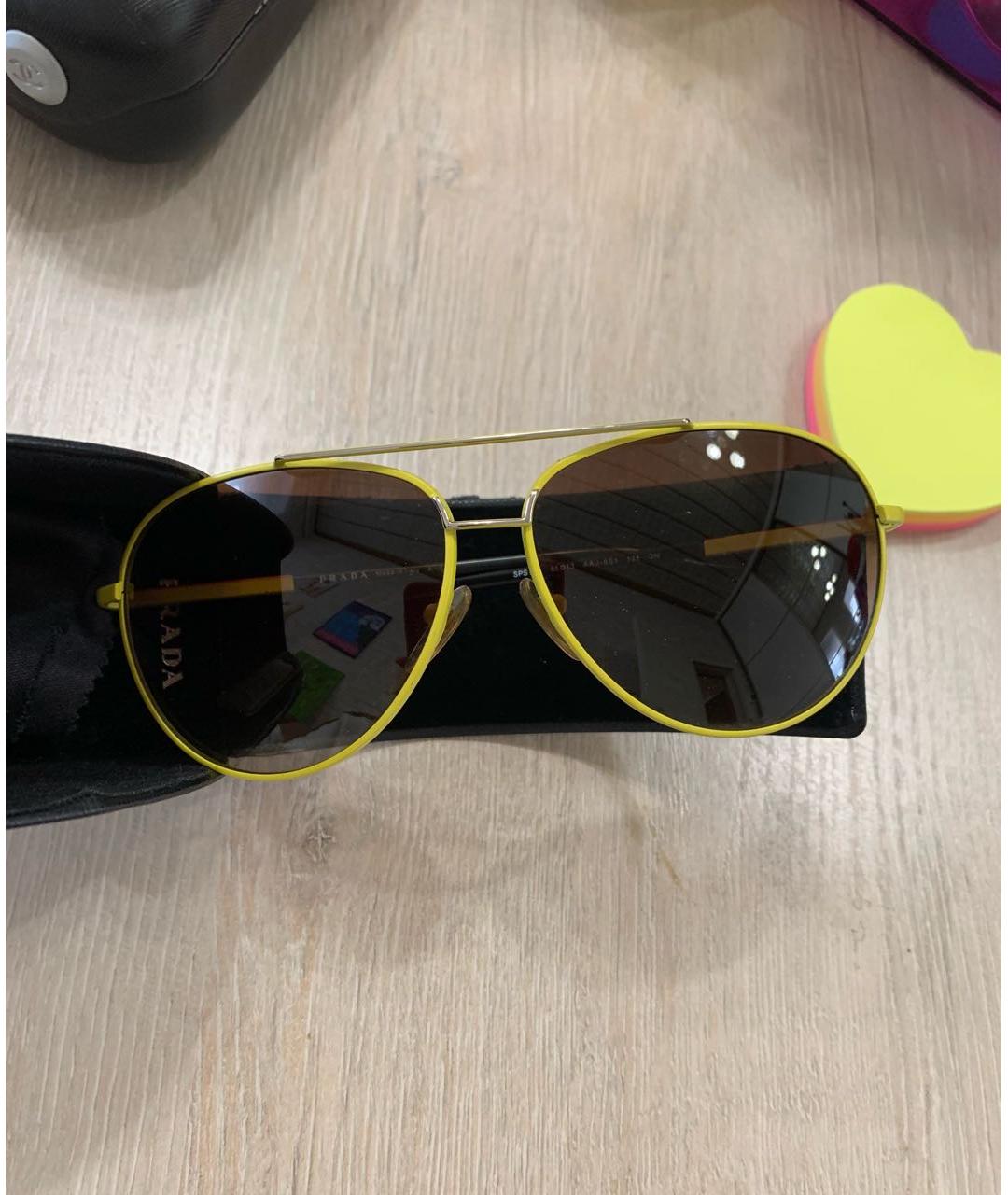 PRADA Желтые металлические солнцезащитные очки, фото 6