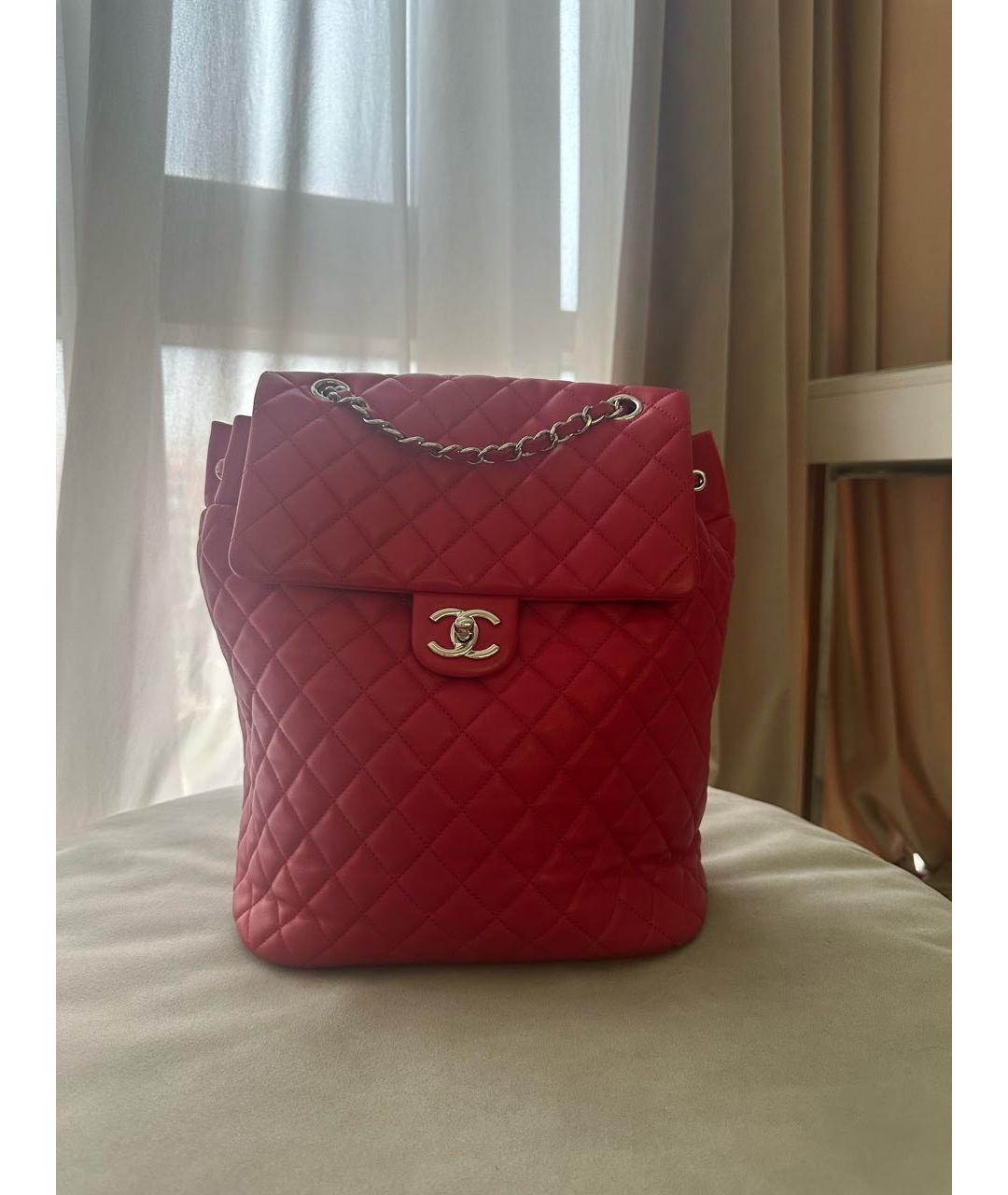 CHANEL PRE-OWNED Красный кожаный рюкзак, фото 7