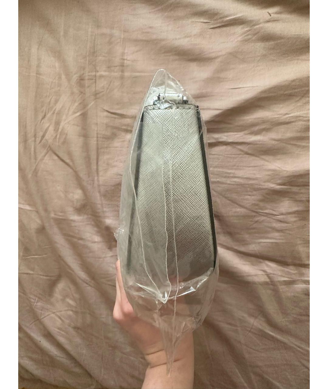 MICHAEL KORS Серебряная кожаная сумка с короткими ручками, фото 3