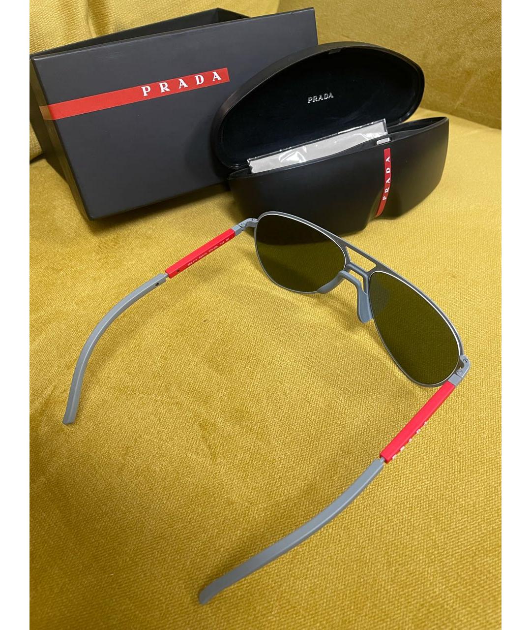 PRADA Серые пластиковые солнцезащитные очки, фото 8