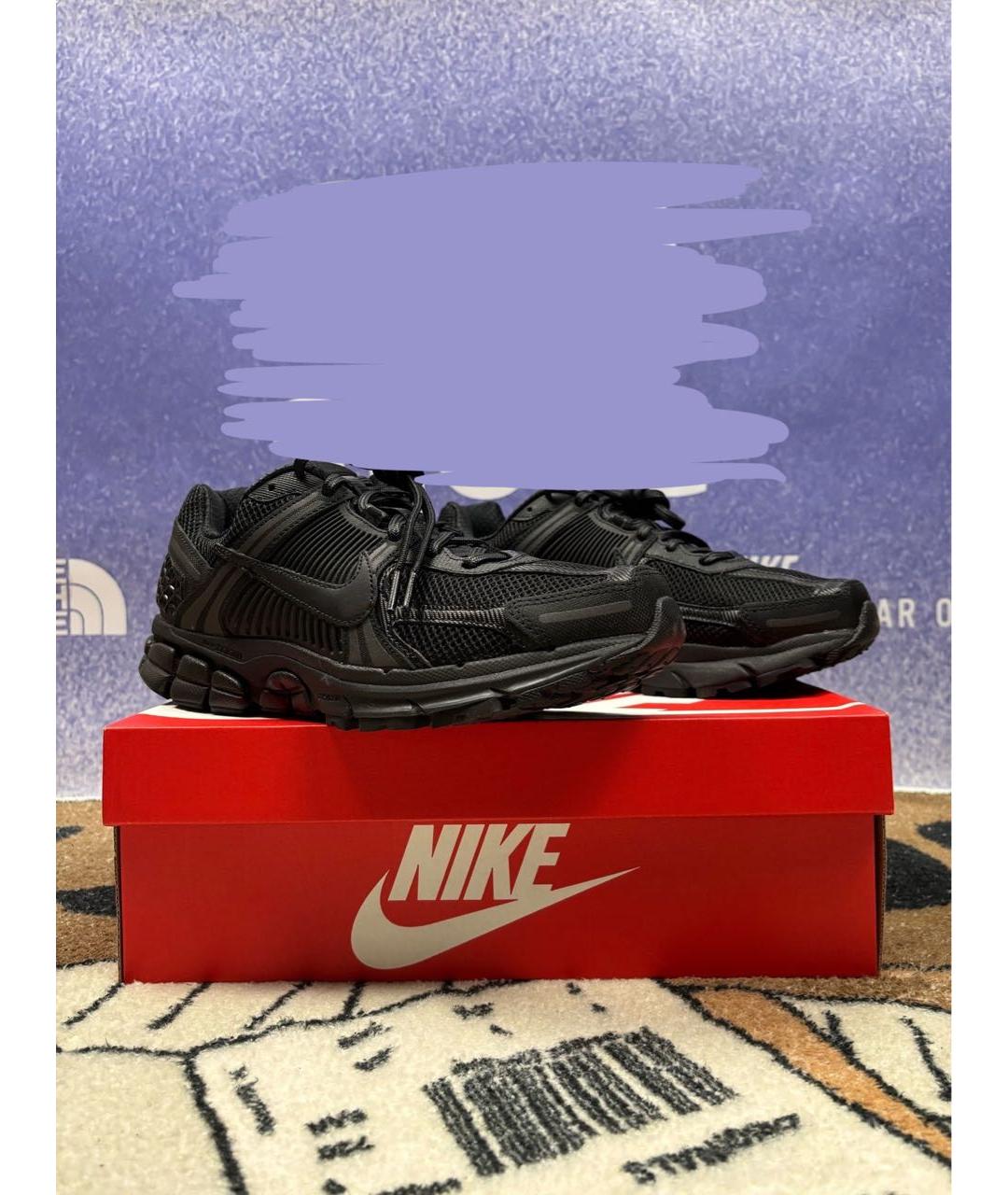 NIKE Черные синтетические низкие кроссовки / кеды, фото 2