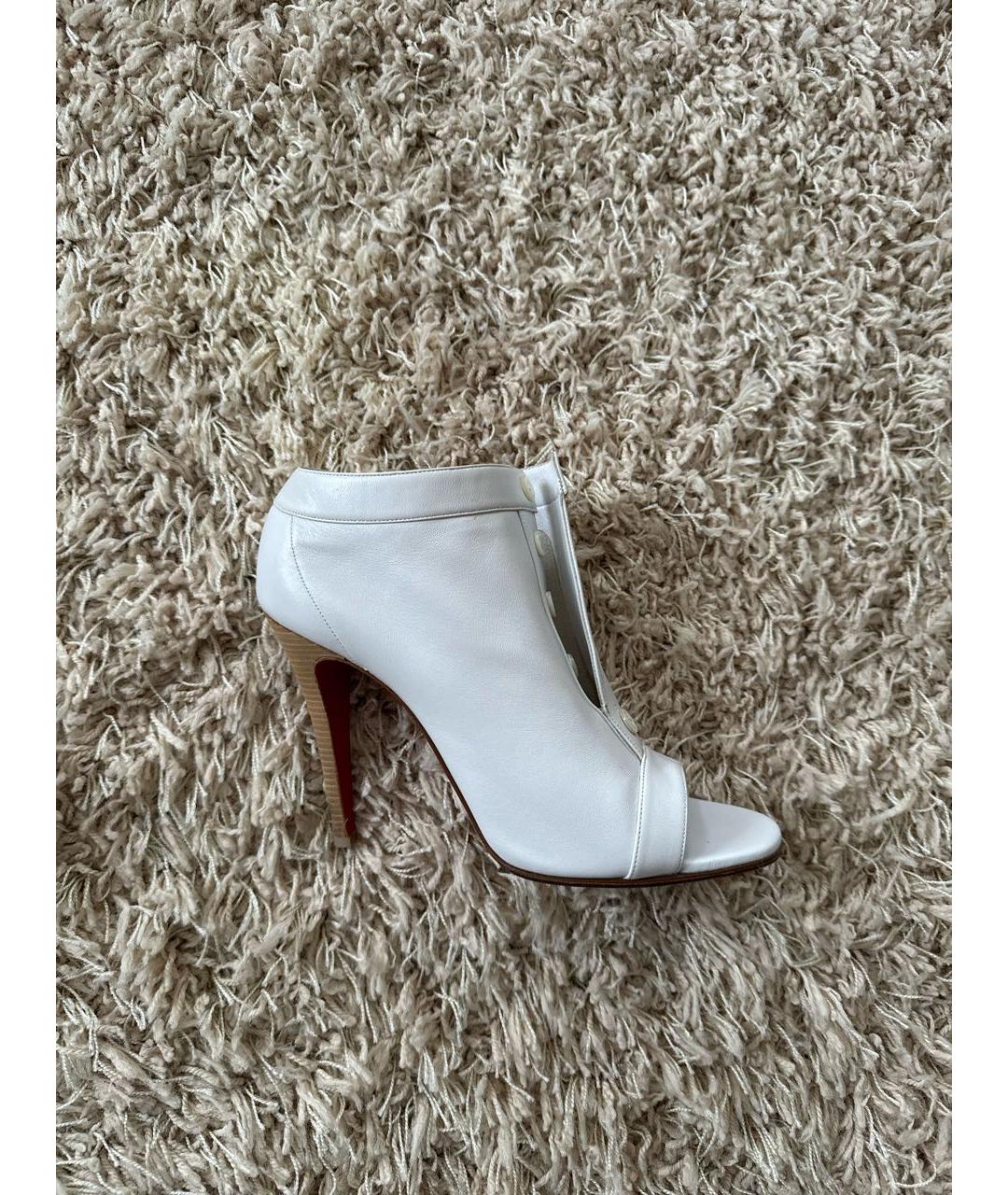 CHRISTIAN LOUBOUTIN Белые кожаные туфли, фото 8