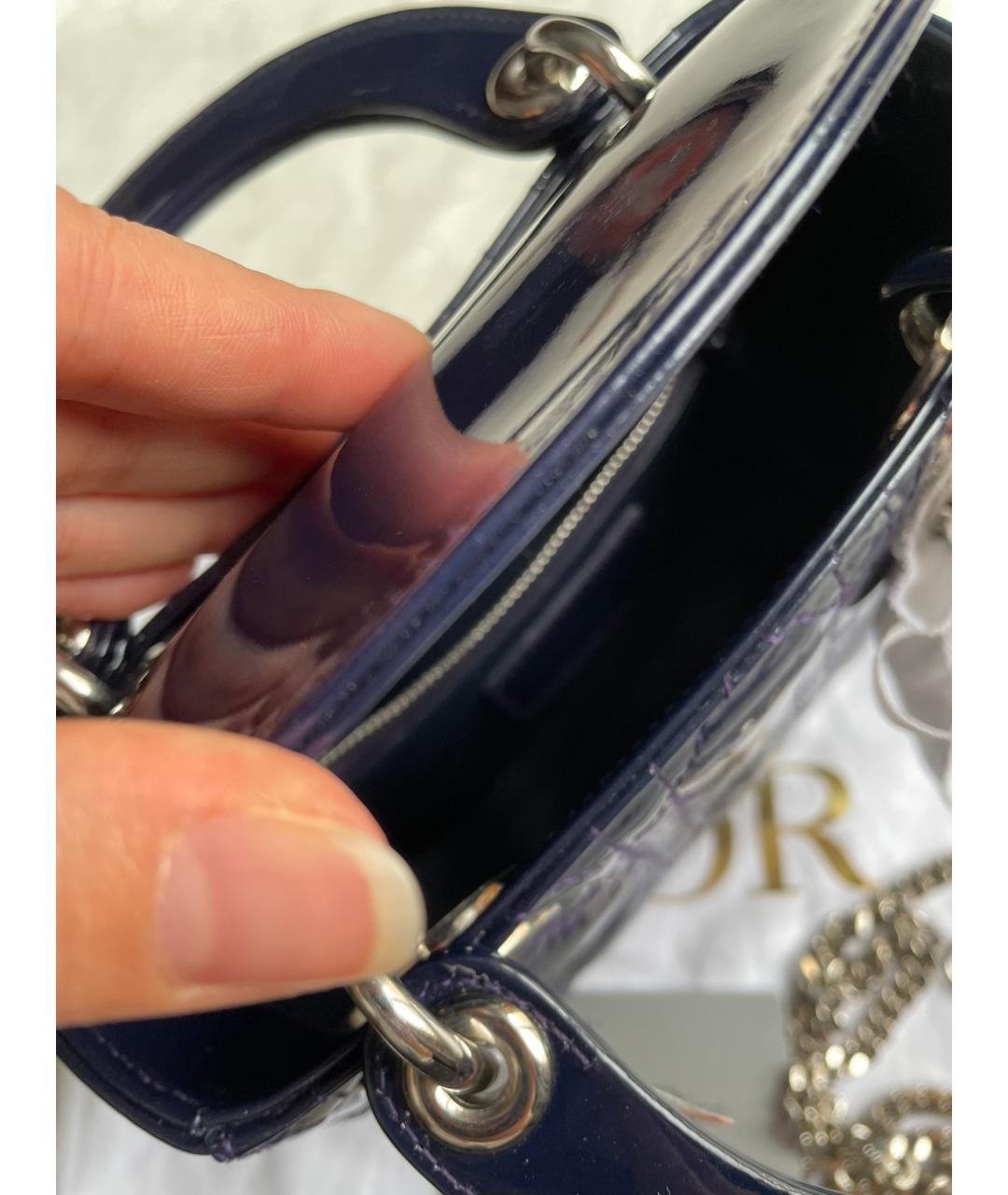 CHRISTIAN DIOR Темно-синяя сумка с короткими ручками из лакированной кожи, фото 6