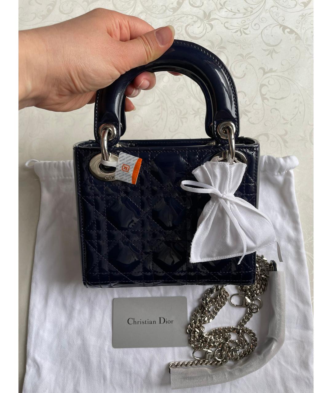 CHRISTIAN DIOR Темно-синяя сумка с короткими ручками из лакированной кожи, фото 7