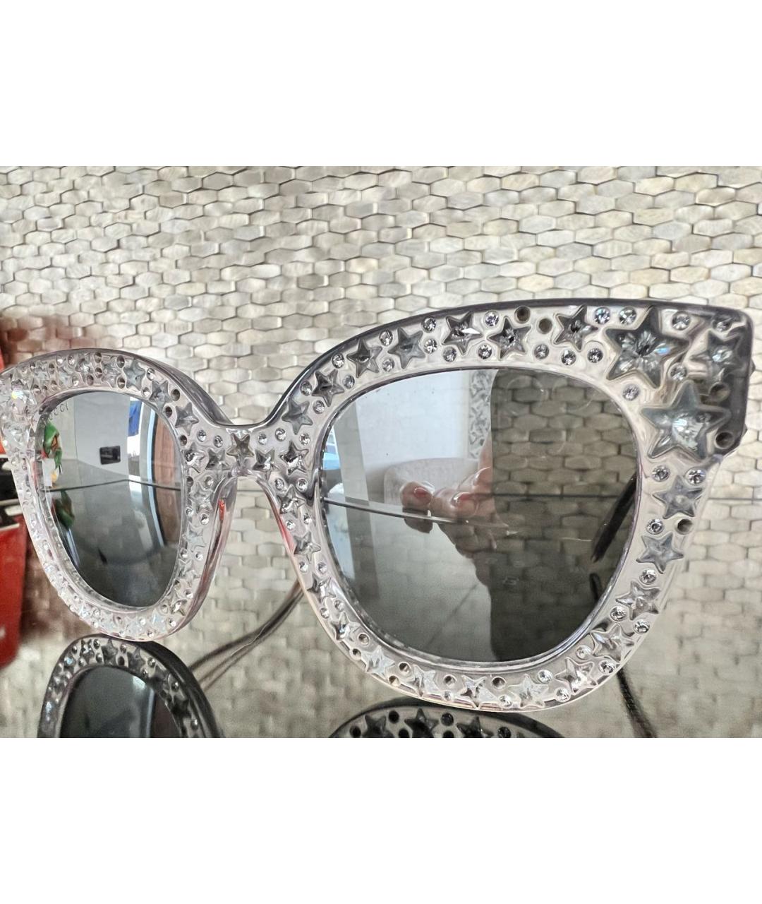 GUCCI Серебряные пластиковые солнцезащитные очки, фото 3