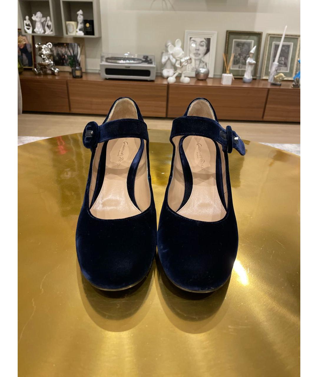 GIANVITO ROSSI Темно-синие бархатные туфли, фото 2
