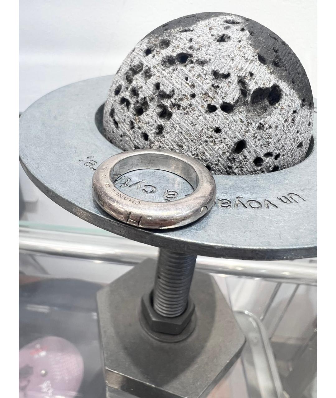 CHANEL PRE-OWNED Серебряное серебряное кольцо, фото 4
