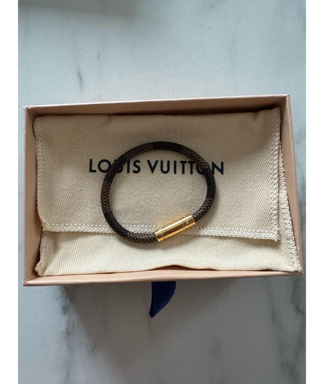 LOUIS VUITTON PRE-OWNED Коричневый латунный браслет, фото 4