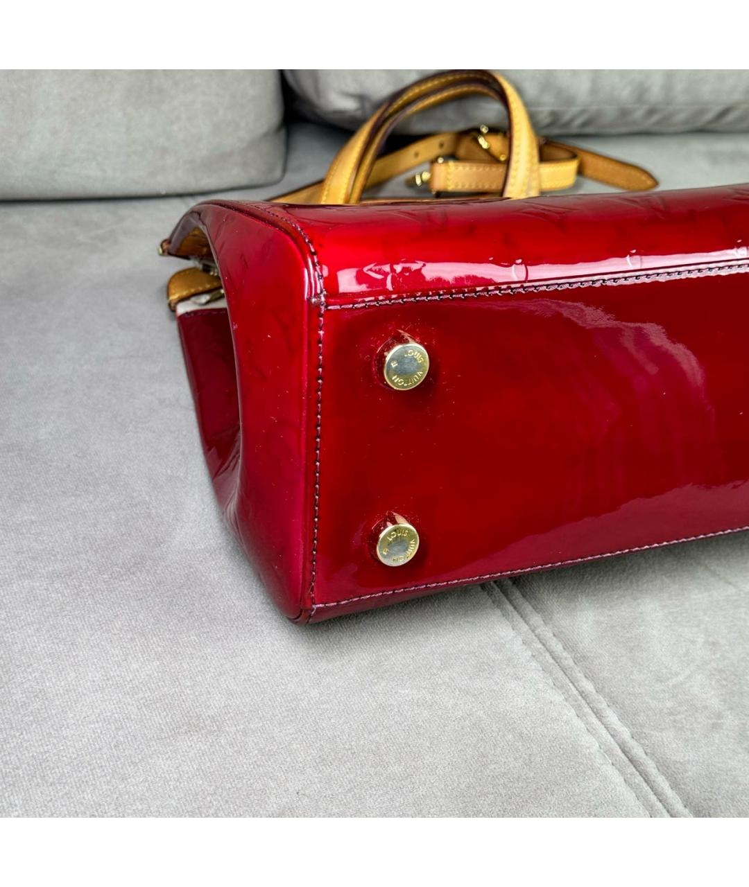 LOUIS VUITTON PRE-OWNED Красная сумка через плечо из лакированной кожи, фото 7