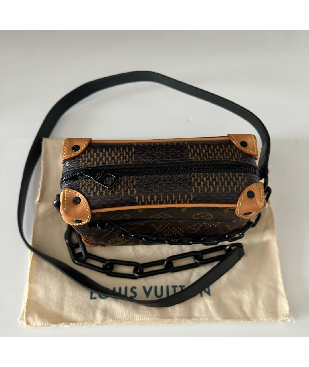 LOUIS VUITTON PRE-OWNED Коричневая сумка через плечо из искусственной кожи, фото 3