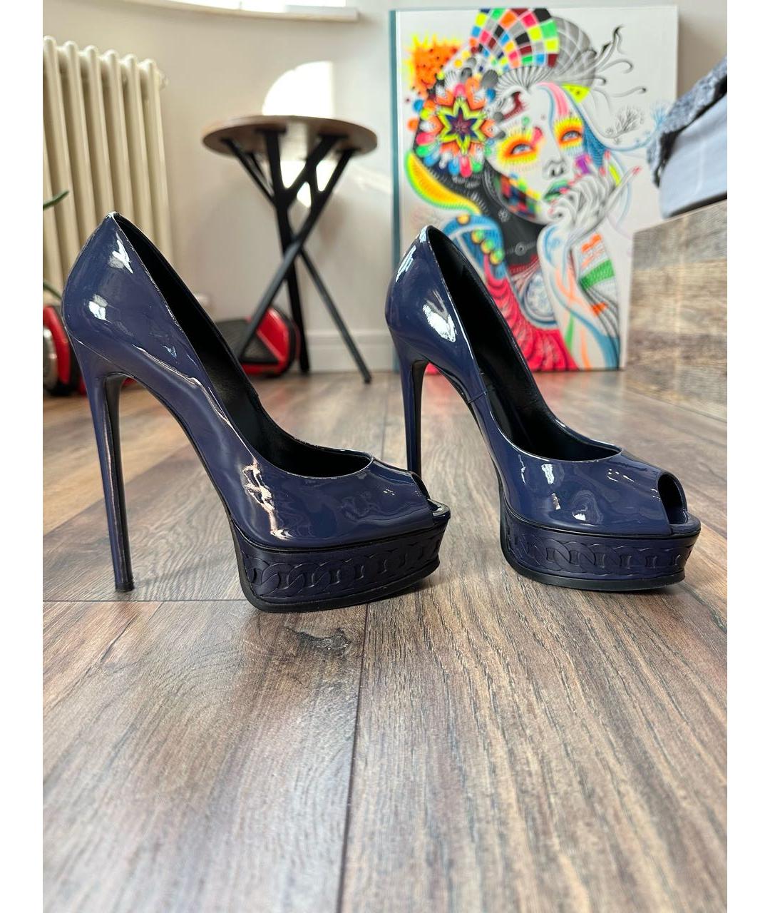 CASADEI Темно-синие туфли из лакированной кожи, фото 6