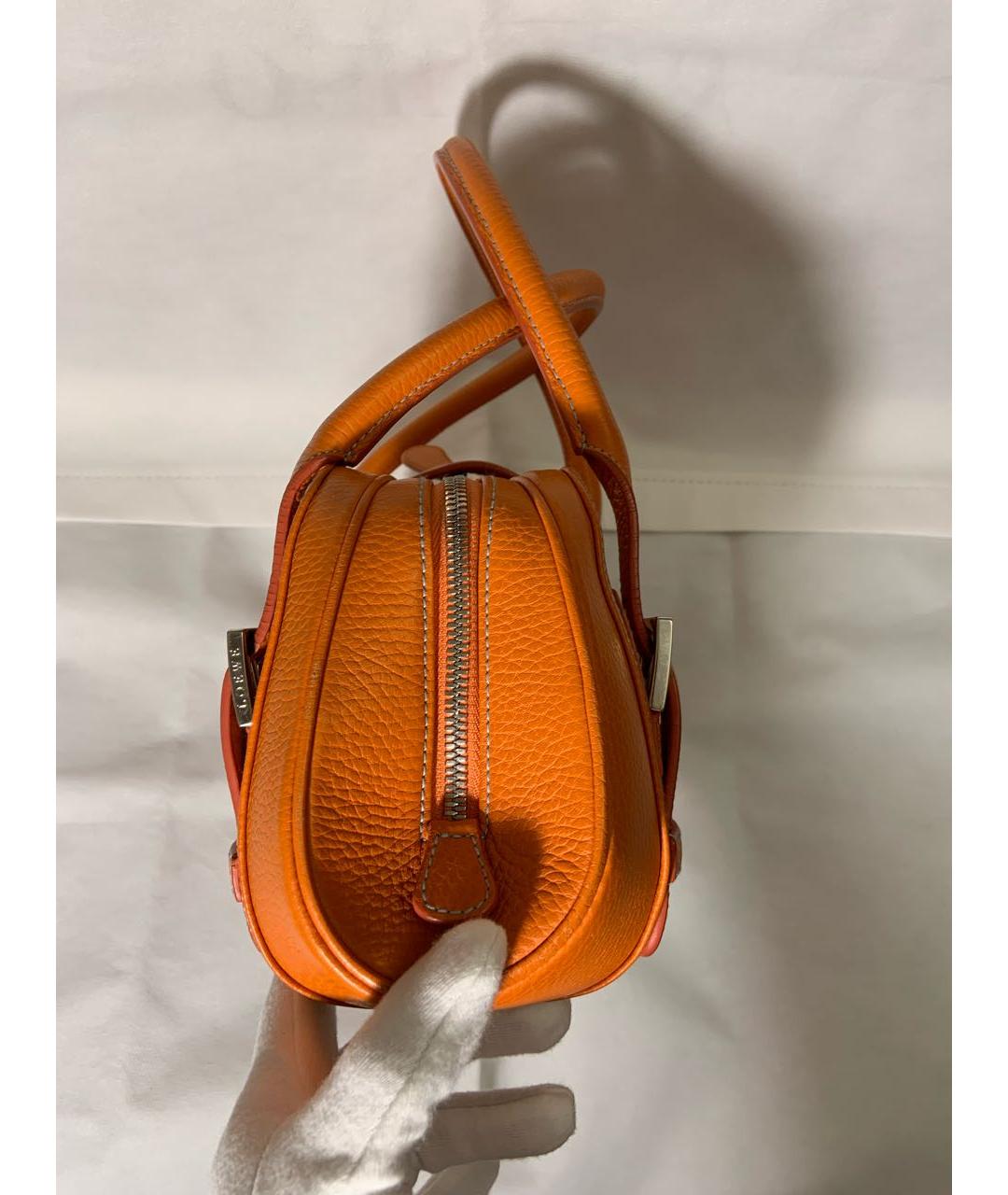 LOEWE Оранжевая кожаная сумка с короткими ручками, фото 6
