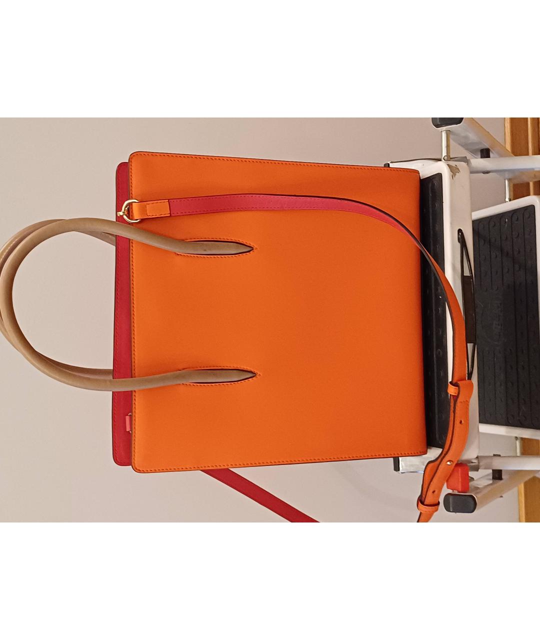 CHRISTIAN LOUBOUTIN Оранжевая кожаная сумка с короткими ручками, фото 3