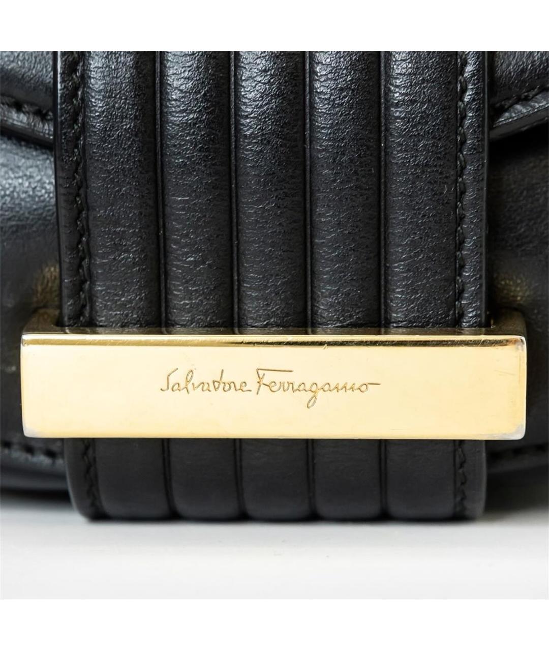 SALVATORE FERRAGAMO Черная кожаная сумка через плечо, фото 2