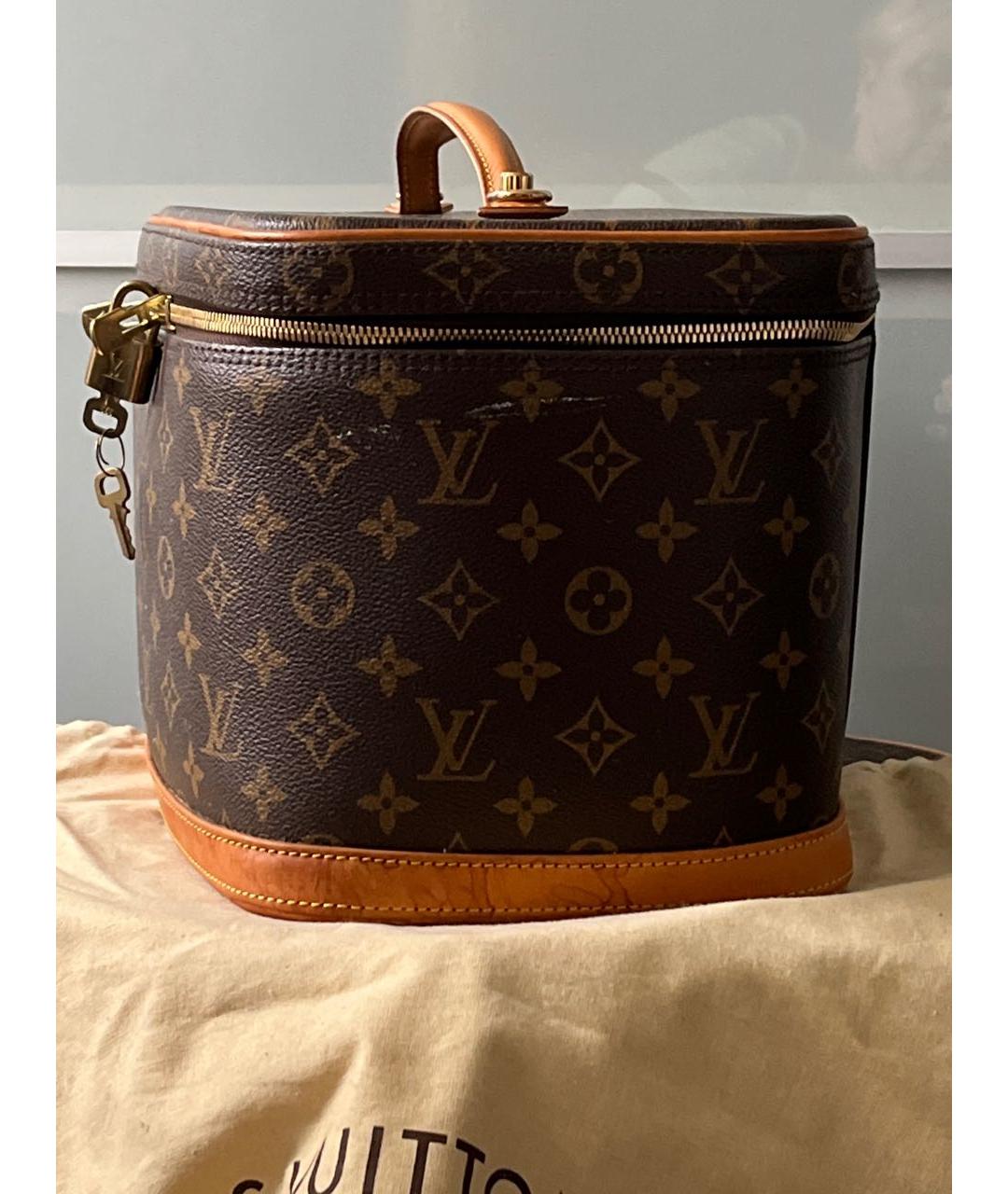 LOUIS VUITTON PRE-OWNED Коричневая косметичка, фото 6
