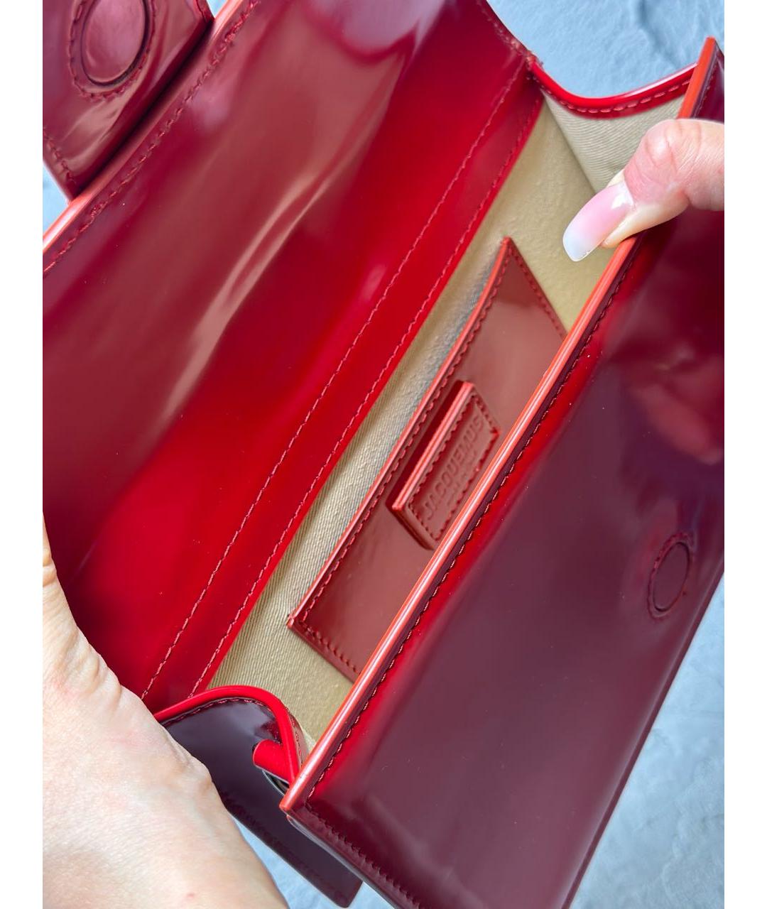 JACQUEMUS Красная сумка через плечо из лакированной кожи, фото 8