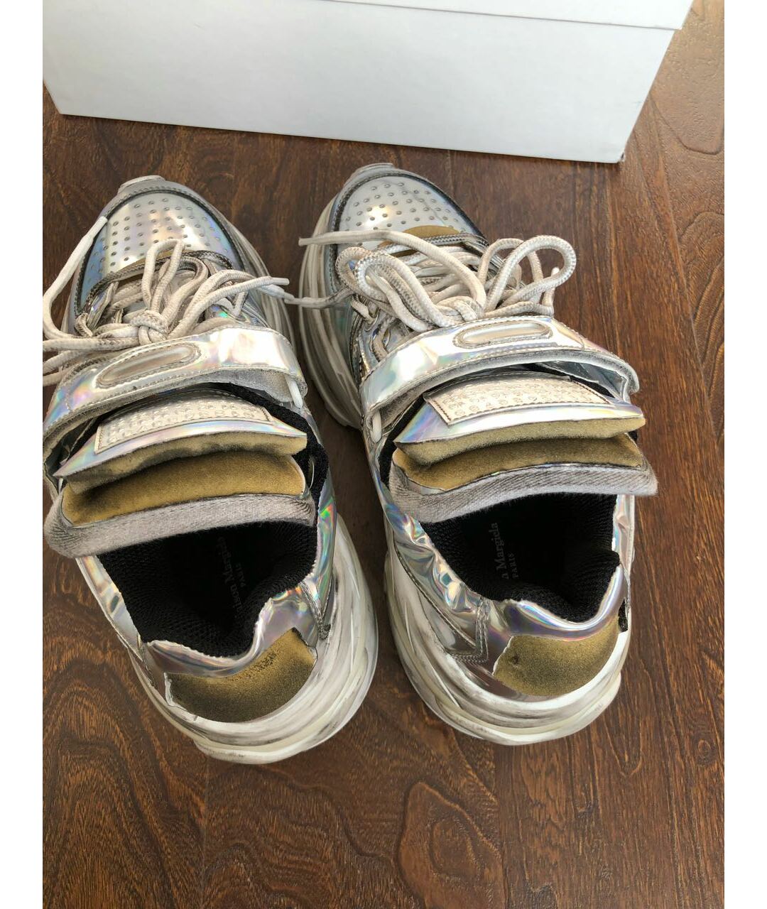 MAISON MARGIELA Серебряные кроссовки из лакированной кожи, фото 3