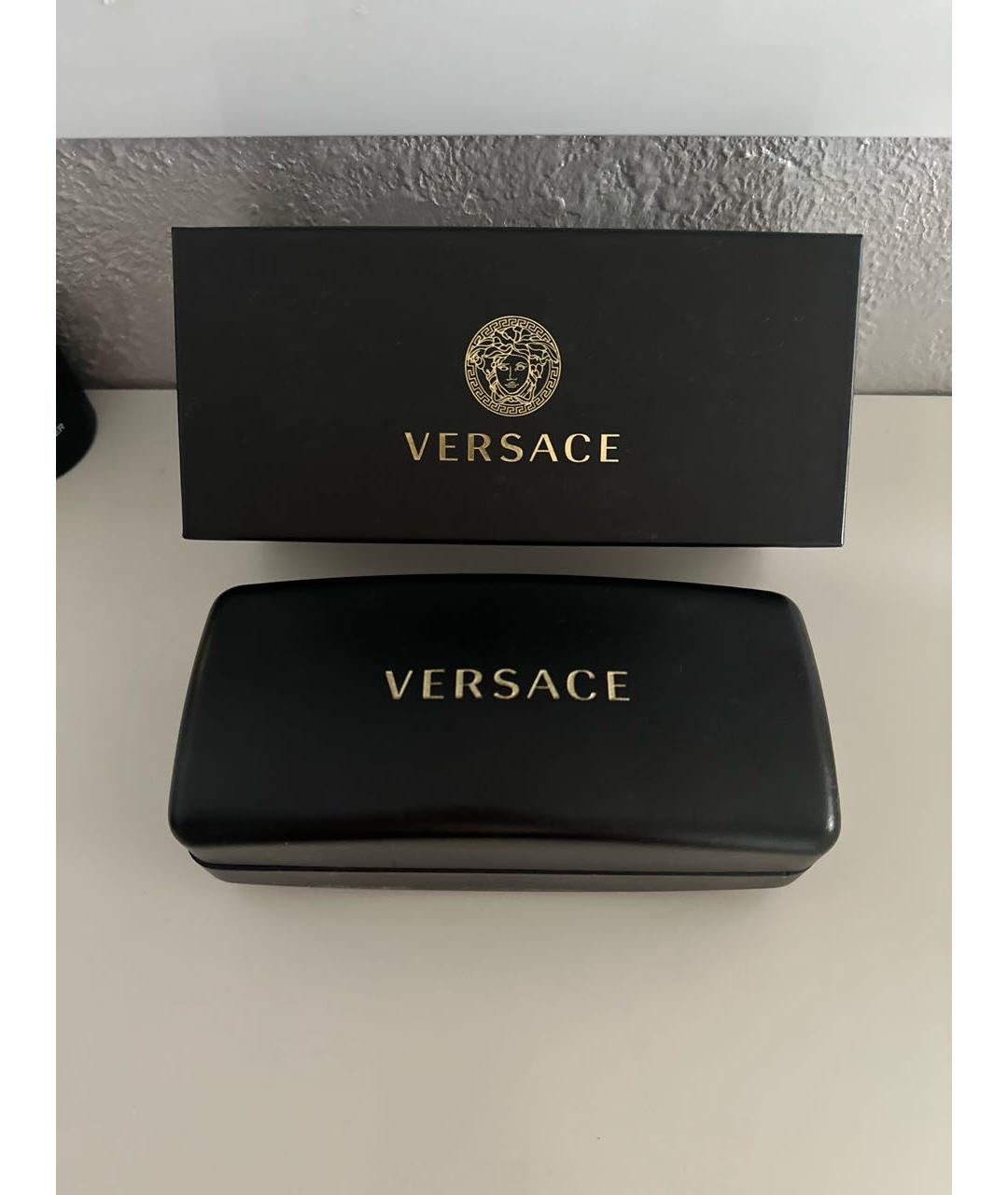 VERSACE Черные пластиковые солнцезащитные очки, фото 4