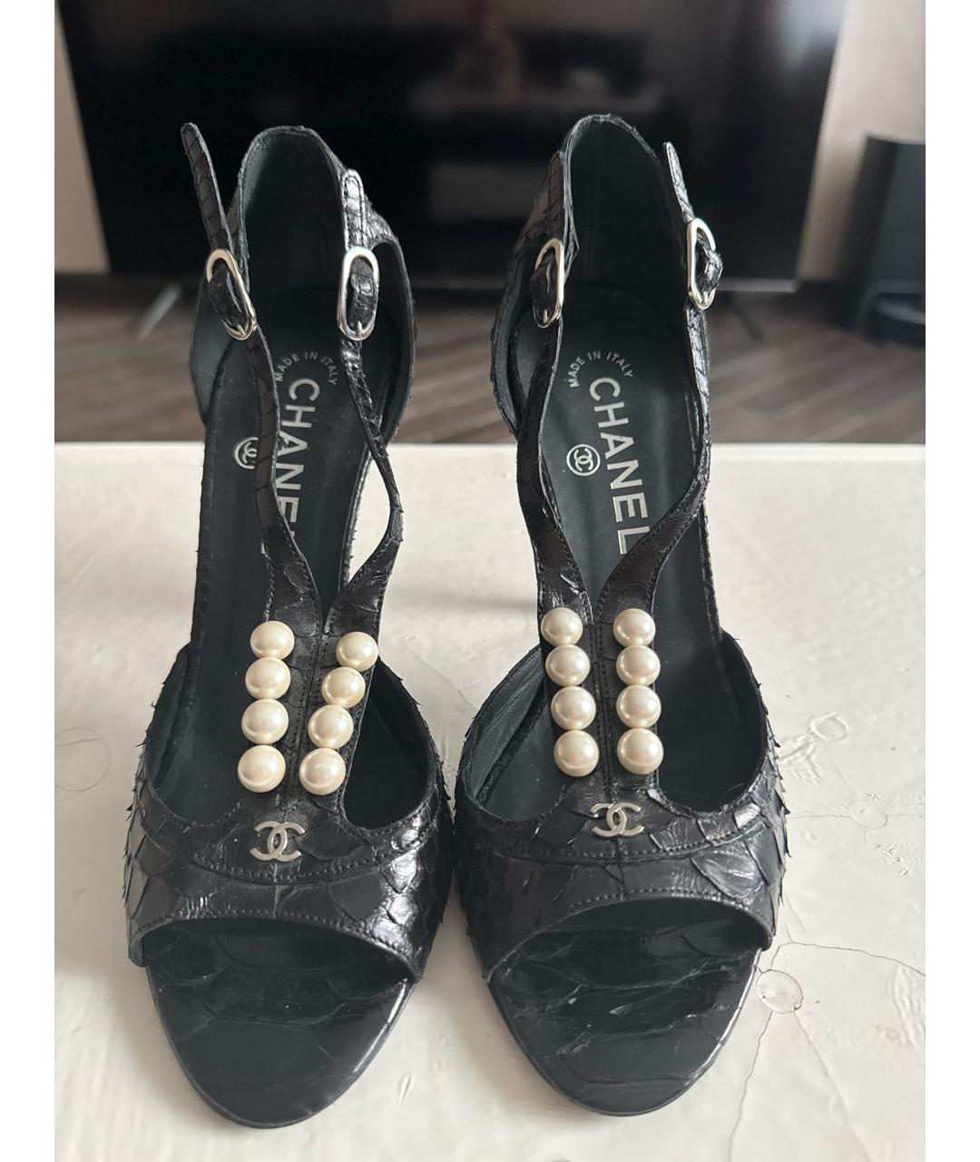 CHANEL PRE-OWNED Черные туфли из экзотической кожи, фото 2