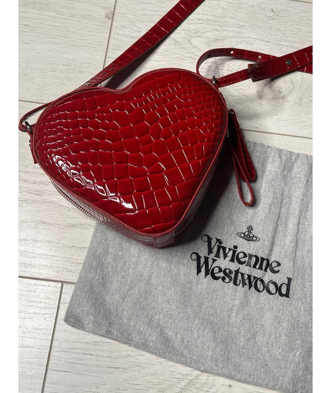 VIVIENNE WESTWOOD Красная сумка через плечо из лакированной кожи, фото 3