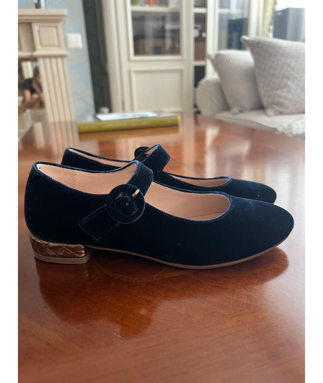 BEBERLIS Темно-синие бархатные туфли, фото 4