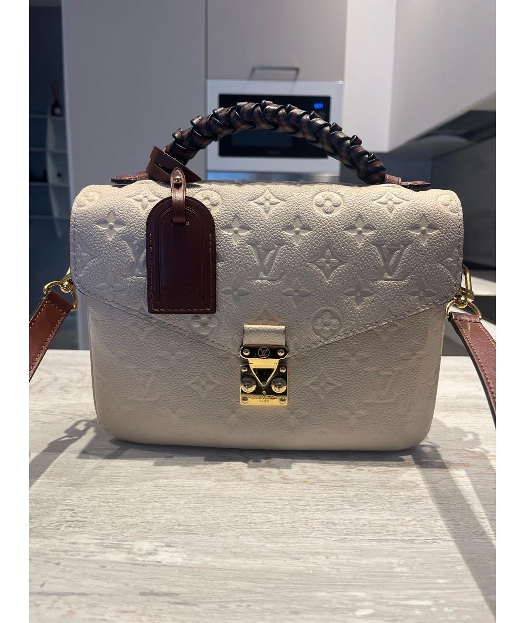 LOUIS VUITTON PRE-OWNED Бежевая кожаная сумка с короткими ручками, фото 3