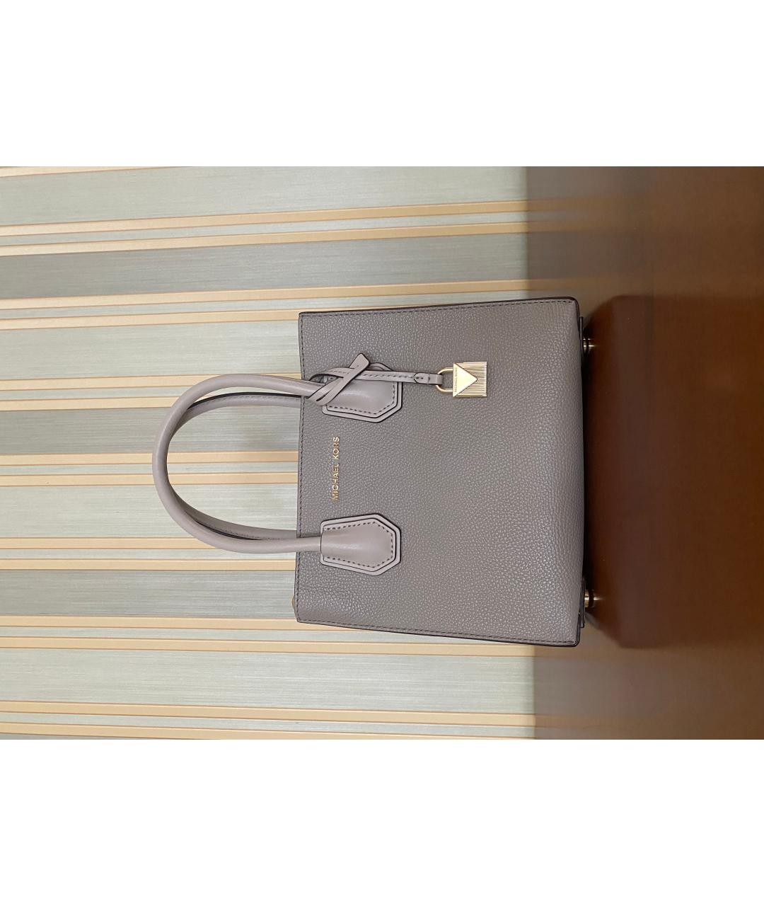 MICHAEL KORS Серая кожаная сумка с короткими ручками, фото 5