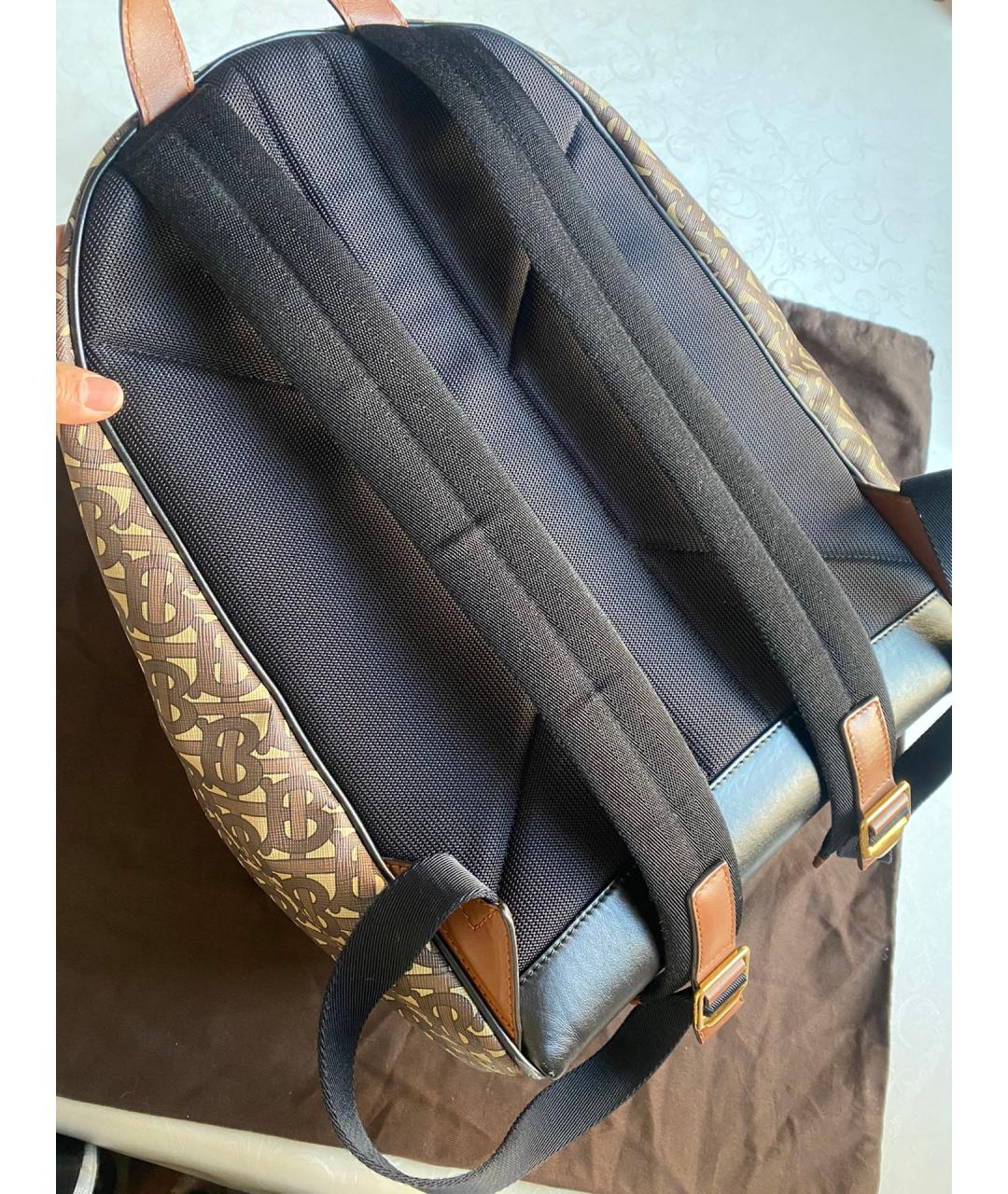 BURBERRY Коричневый синтетический рюкзак, фото 3