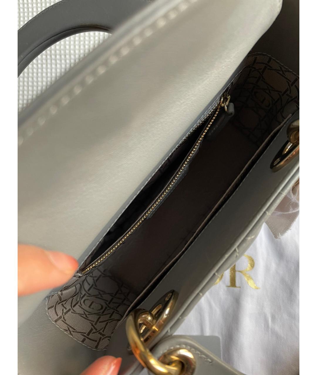CHRISTIAN DIOR PRE-OWNED Серая кожаная сумка с короткими ручками, фото 6