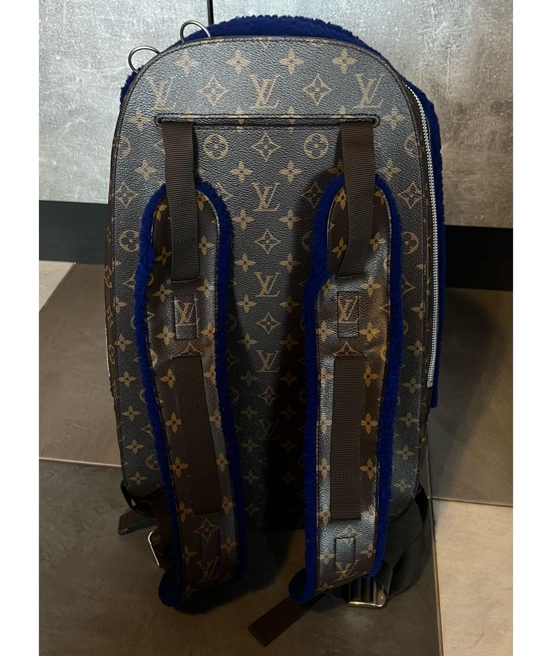 LOUIS VUITTON PRE-OWNED Темно-синий меховой рюкзак, фото 4