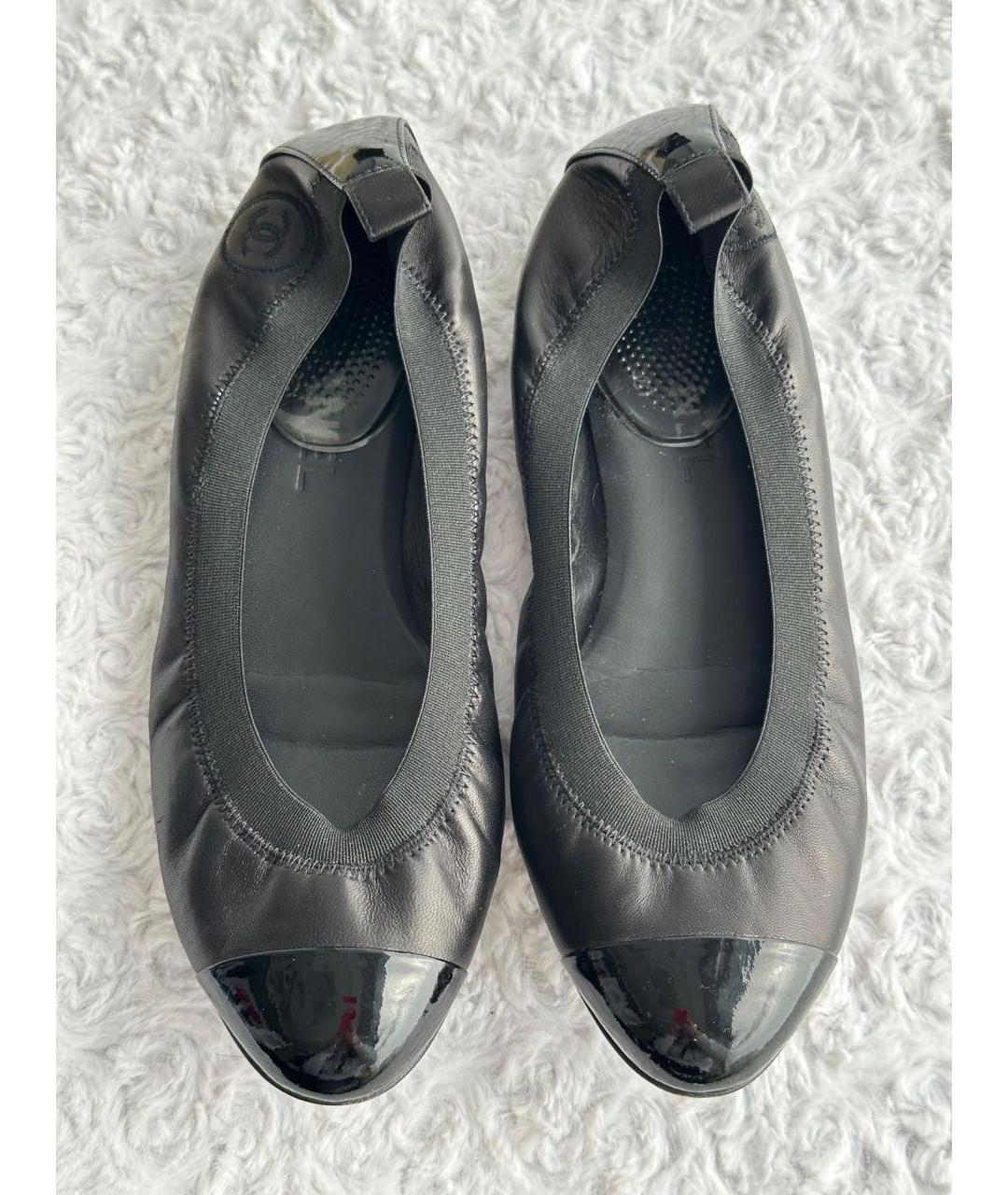 CHANEL PRE-OWNED Черные кожаные балетки, фото 3