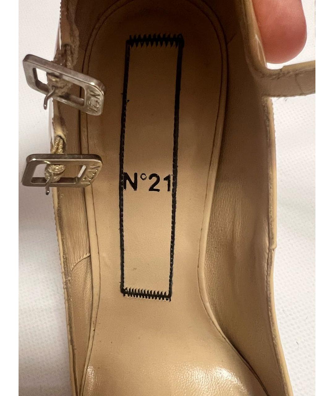 NO. 21 Бежевые туфли из лакированной кожи, фото 5