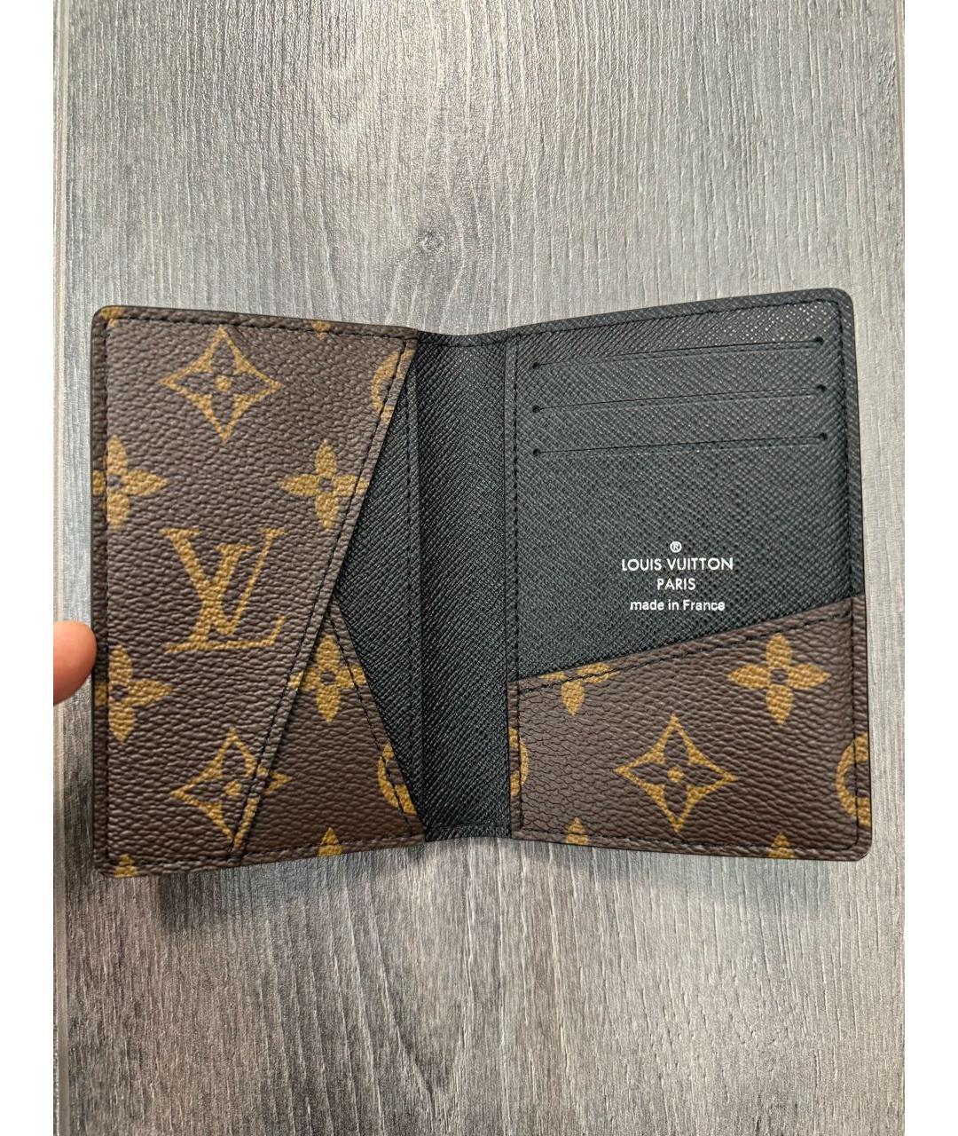 LOUIS VUITTON PRE-OWNED Коричневый кардхолдер, фото 7