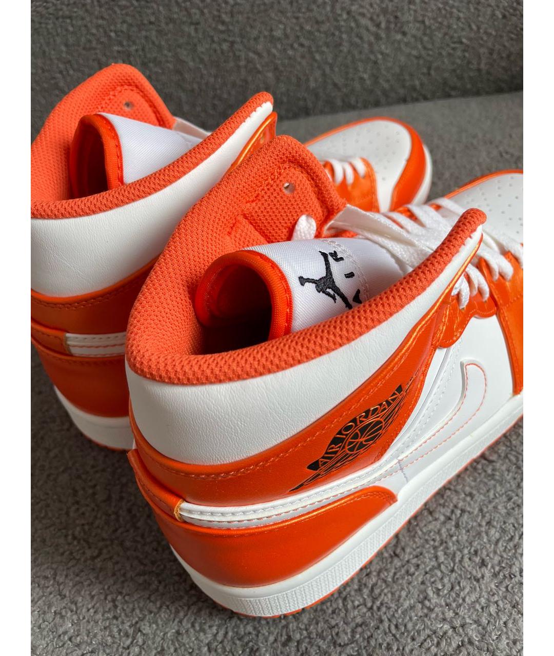 JORDAN Оранжевое кожаные кроссовки, фото 4