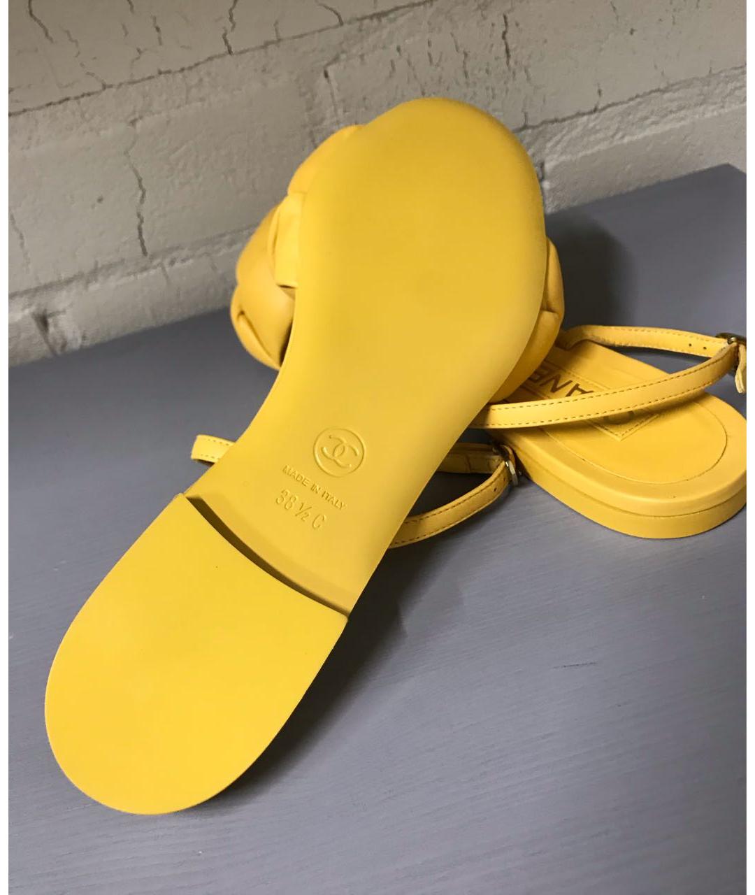 CHANEL PRE-OWNED Желтые кожаные сандалии, фото 4