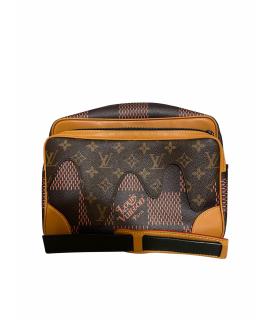 LOUIS VUITTON Сумка через плечо