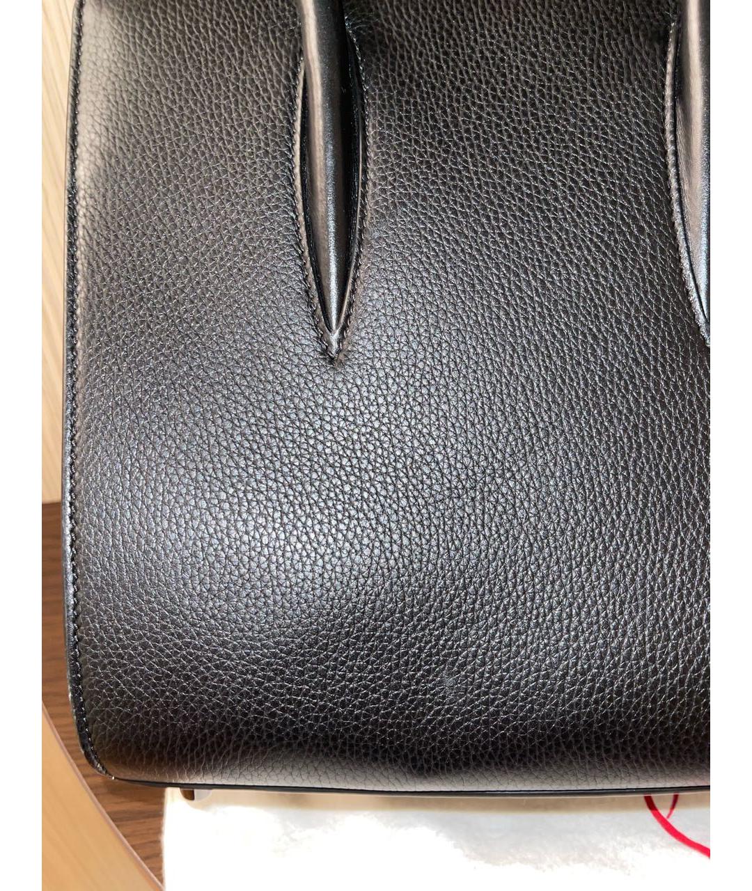 CHRISTIAN LOUBOUTIN Черная кожаная сумка с короткими ручками, фото 6