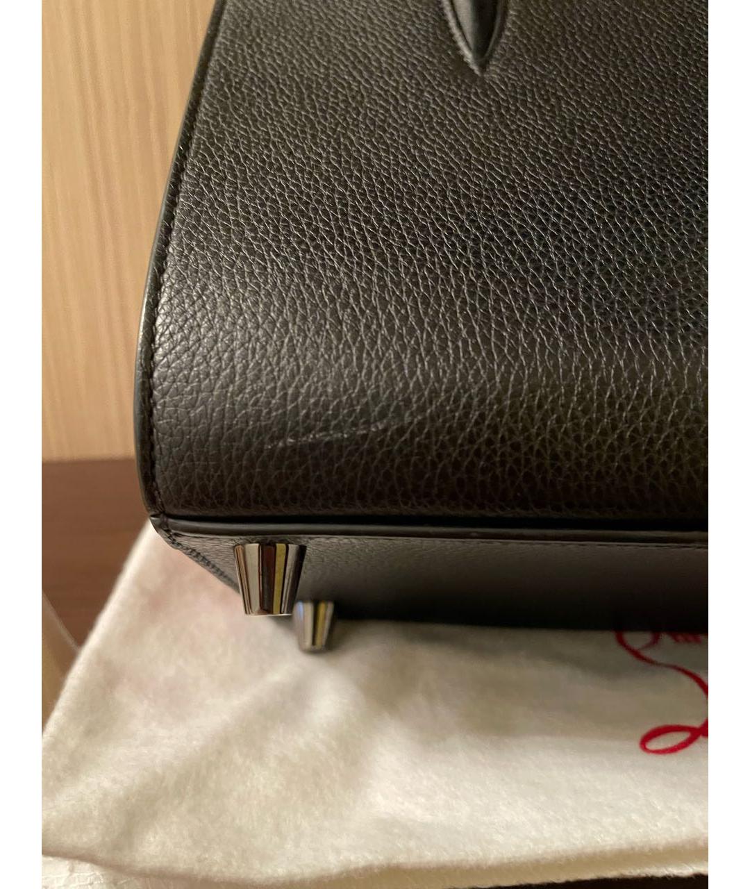 CHRISTIAN LOUBOUTIN Черная кожаная сумка с короткими ручками, фото 7